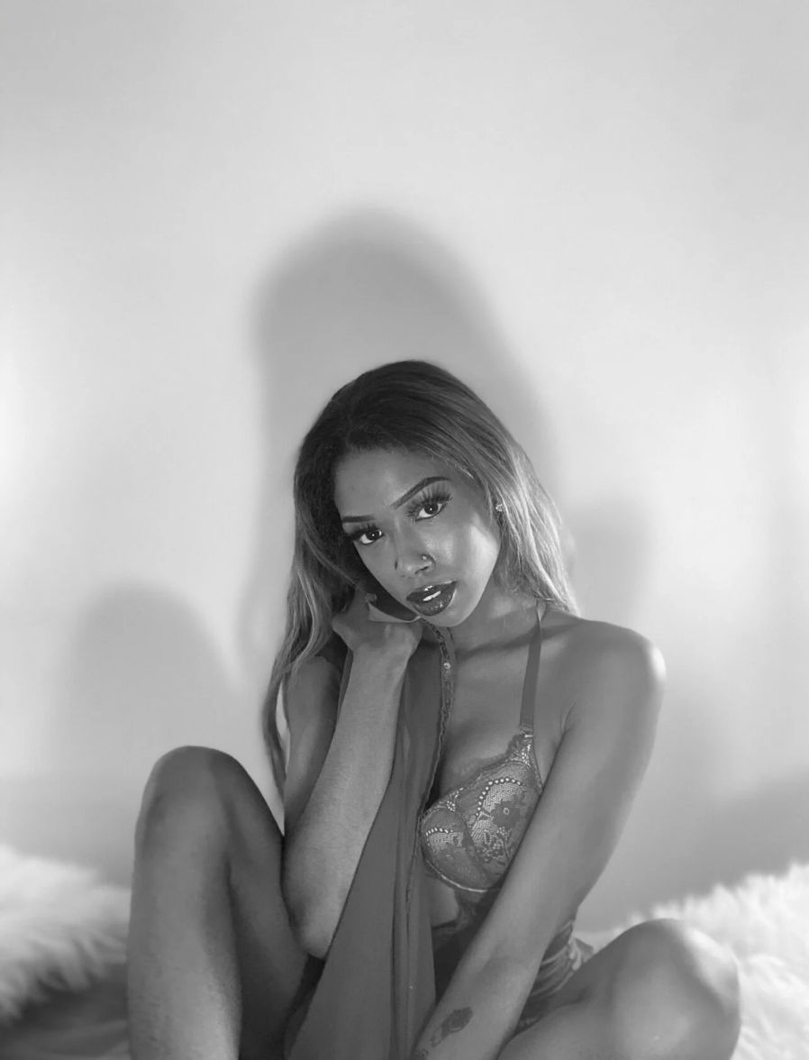 mialove-escorts-Nairobi-Hot-Nairobi-raha-nairobi-Escorts-Girls-from-Githuri-44-and-45